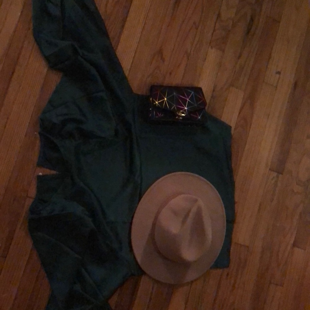 Emerald top - Picture 2 of 3